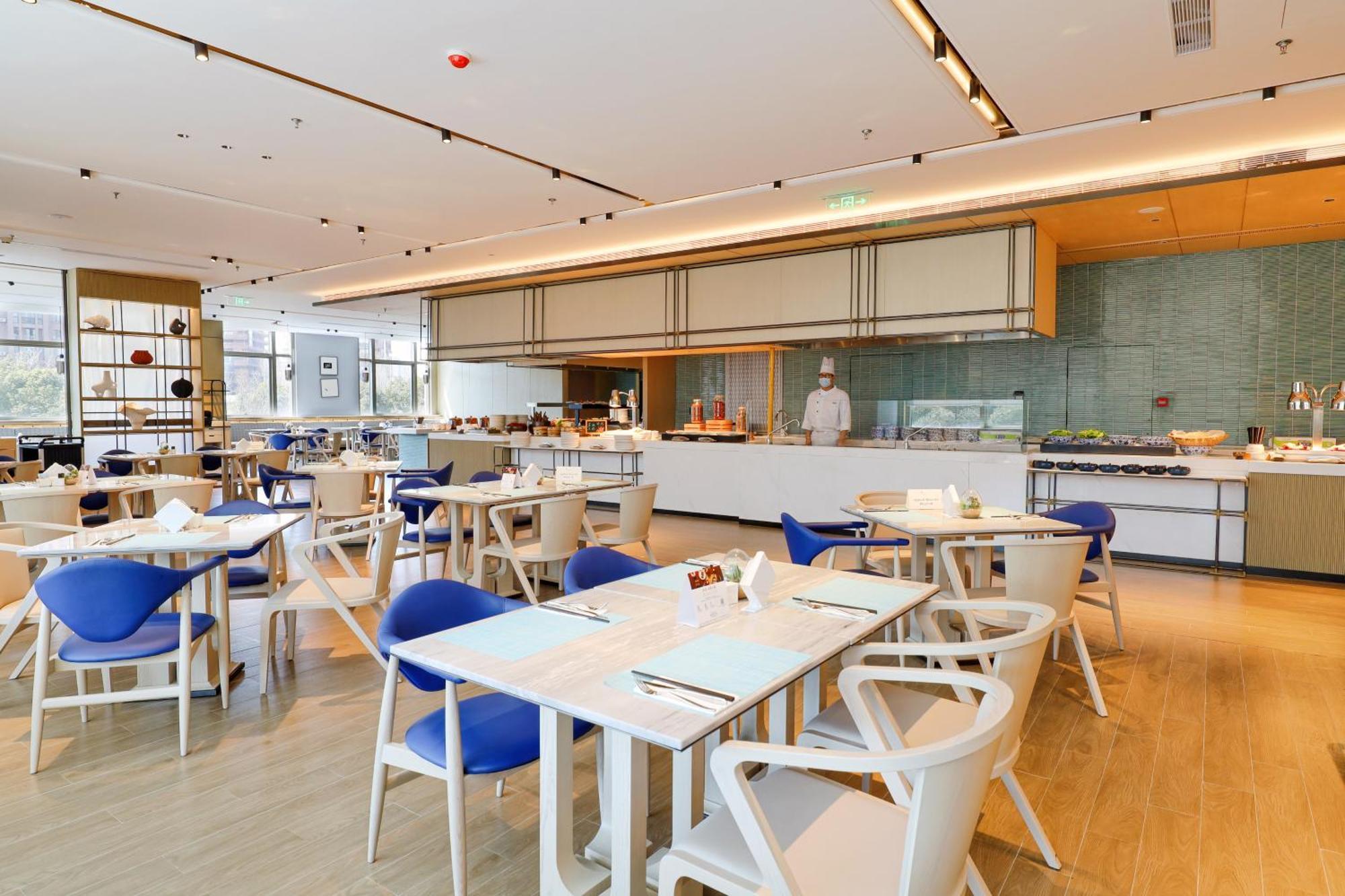 Shanghai Marriott Hotel Pudong East - Only A 30 Minute Drive From Disney Eksteriør bilde