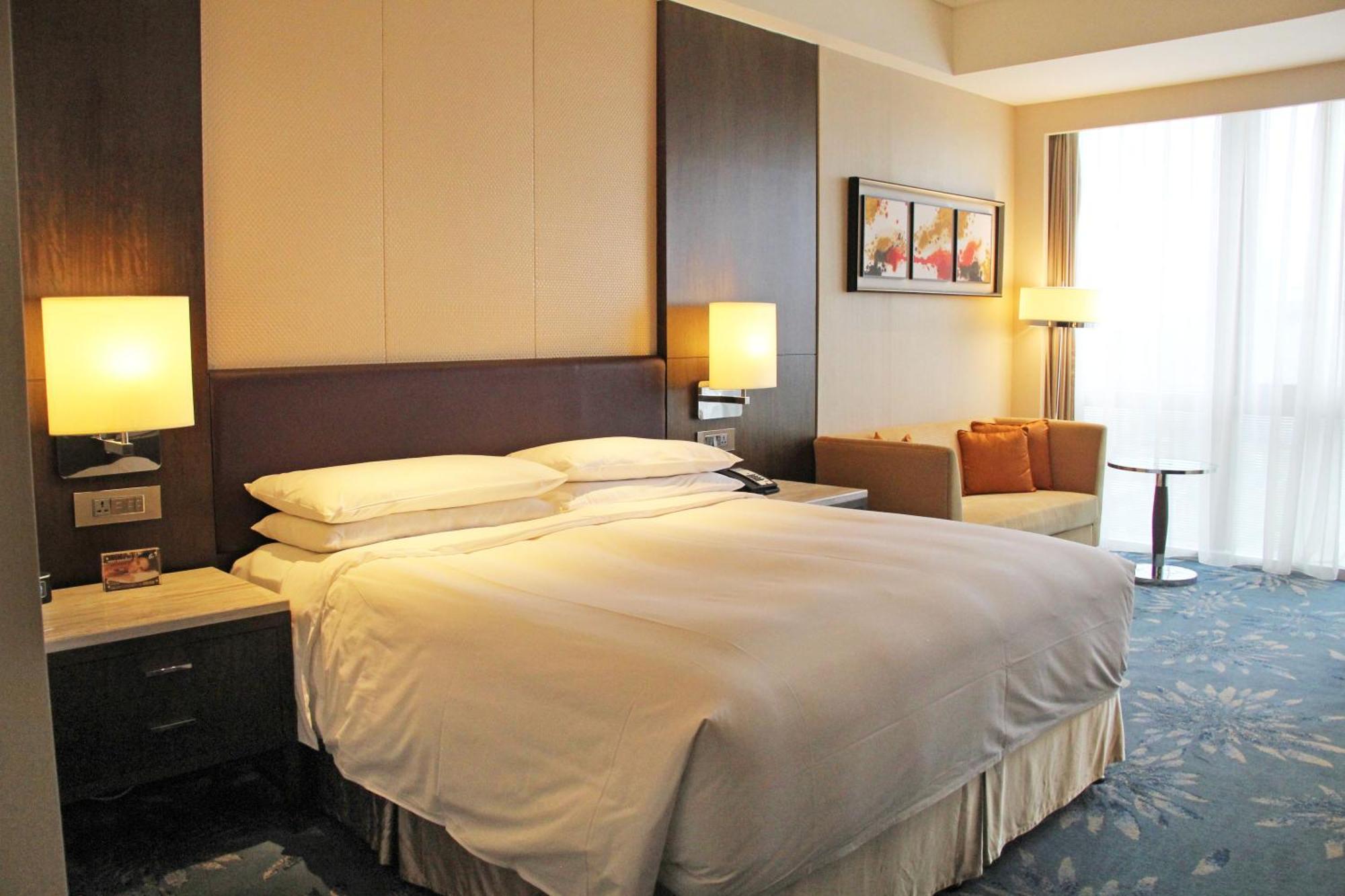 Shanghai Marriott Hotel Pudong East - Only A 30 Minute Drive From Disney Eksteriør bilde