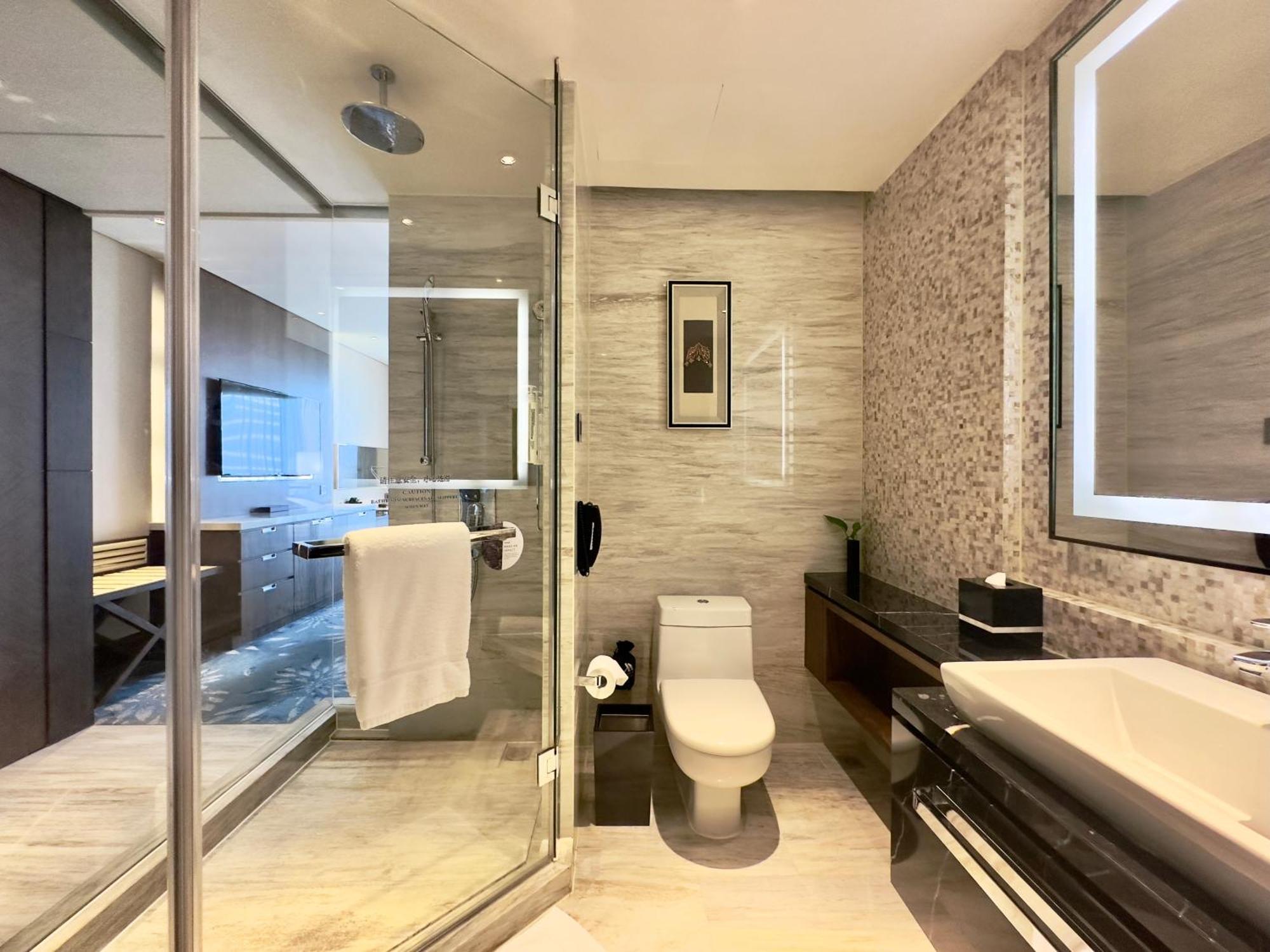 Shanghai Marriott Hotel Pudong East - Only A 30 Minute Drive From Disney Eksteriør bilde