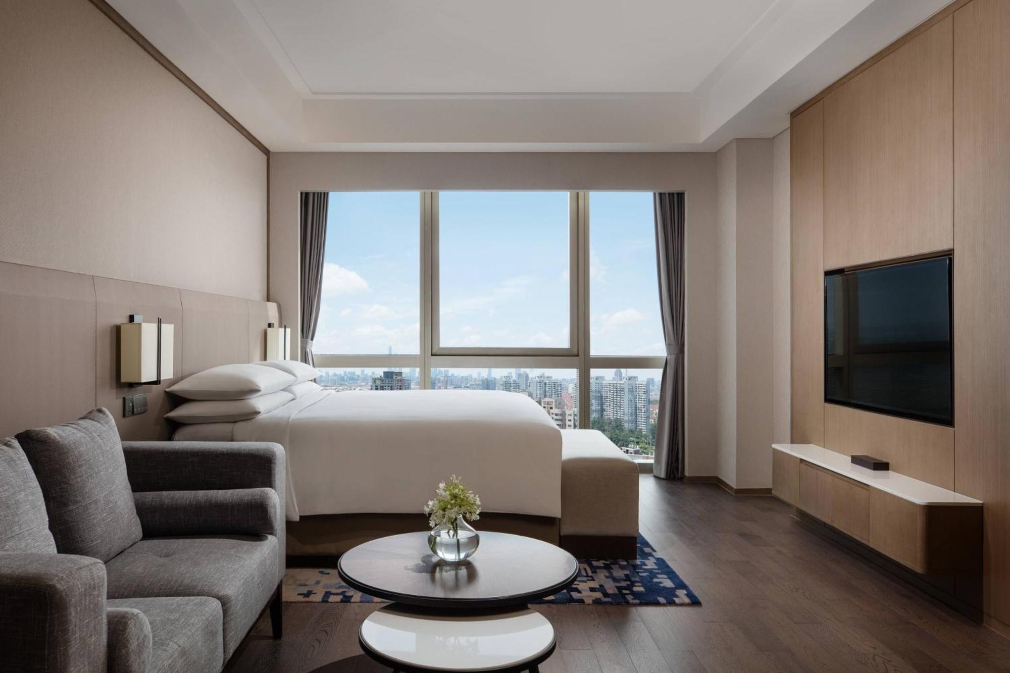 Shanghai Marriott Hotel Pudong East - Only A 30 Minute Drive From Disney Eksteriør bilde
