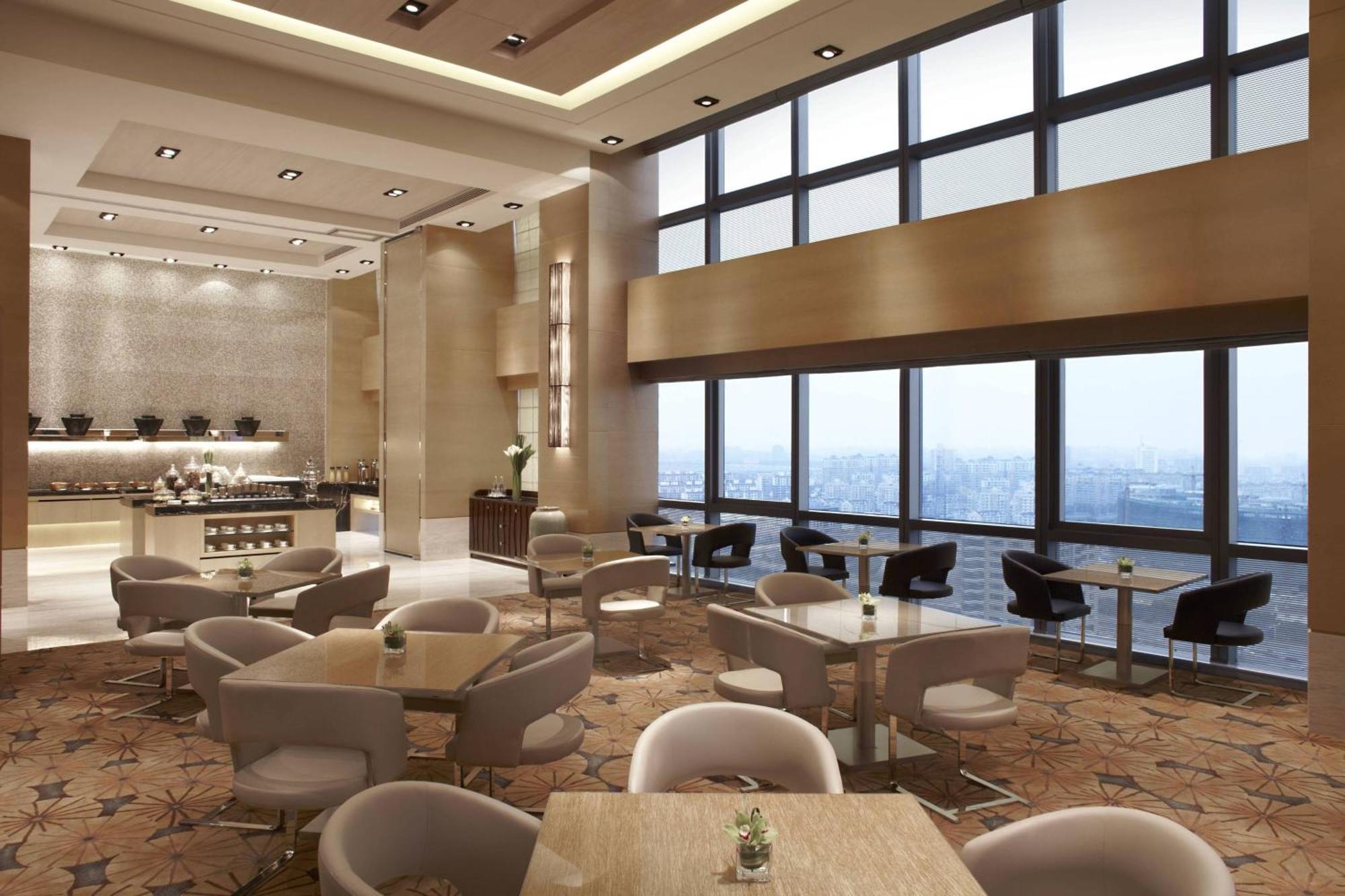 Shanghai Marriott Hotel Pudong East - Only A 30 Minute Drive From Disney Eksteriør bilde