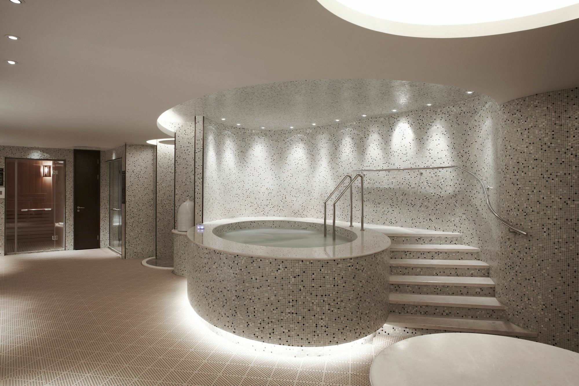 Shanghai Marriott Hotel Pudong East - Only A 30 Minute Drive From Disney Eksteriør bilde